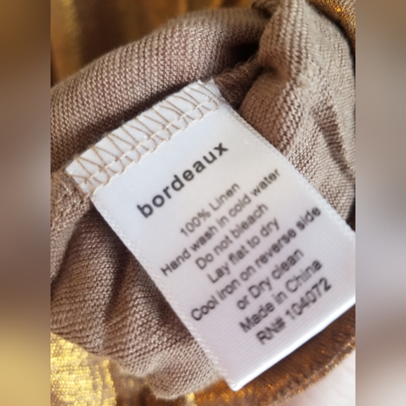 Top - Picture 2 of 3